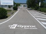 Realizzazione scritte sull'asfalto Gyproc