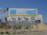 Allestimento striscione in tessuto Isolsud